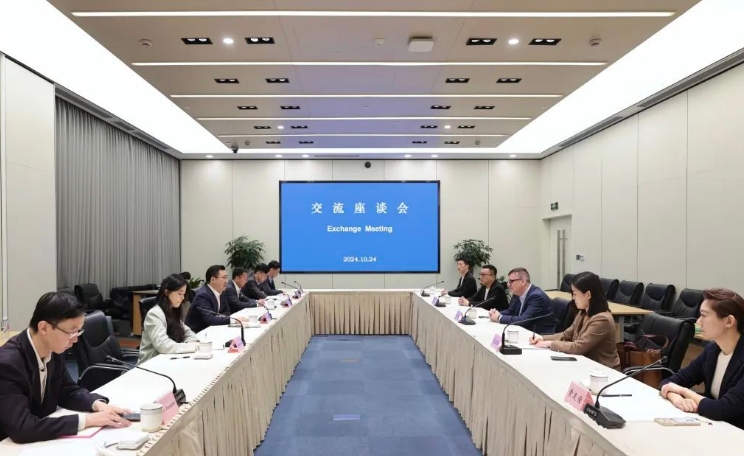推進(jìn)外貿外資高質(zhì)量發(fā)展，區領(lǐng)導會(huì )見(jiàn)碩軟集團亞太區首席運營(yíng)官施萊歌一行