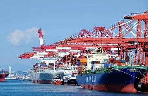 今年天津市外貿規模逐季提升 前三季度進(jìn)出口總值6102.9億元
